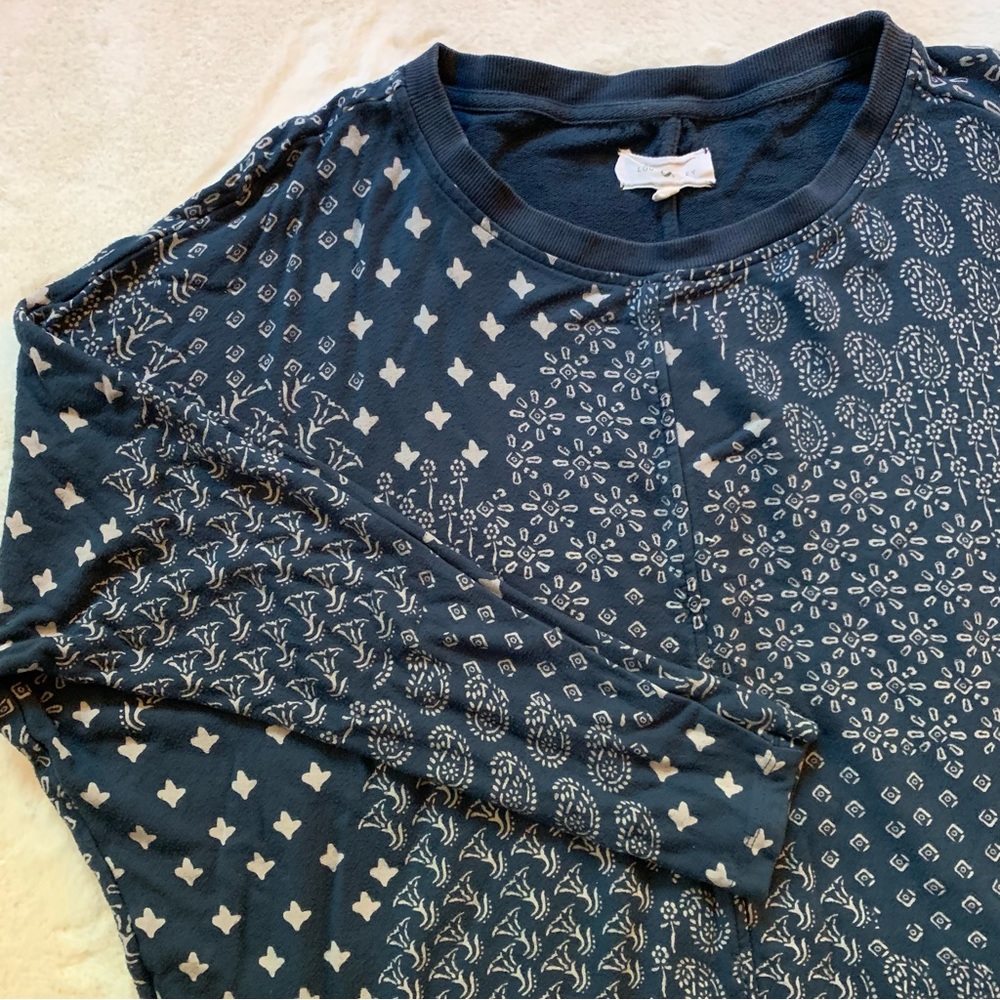 Lou & Grey Long Sleeve Patterned Top - SMALL